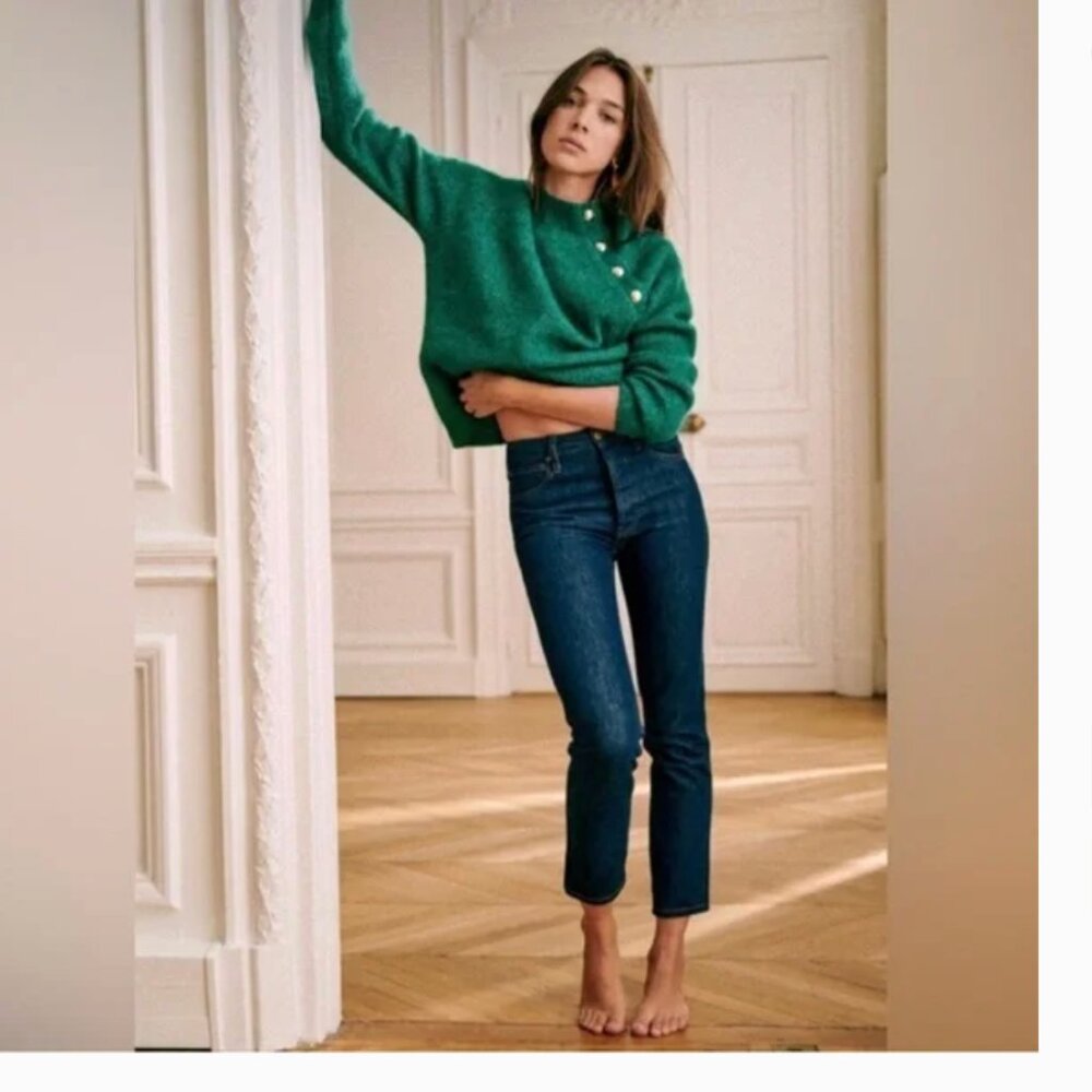 Sézane Trudy Jumper in Bright Emerald Green Size XS Button-Detail Sweater